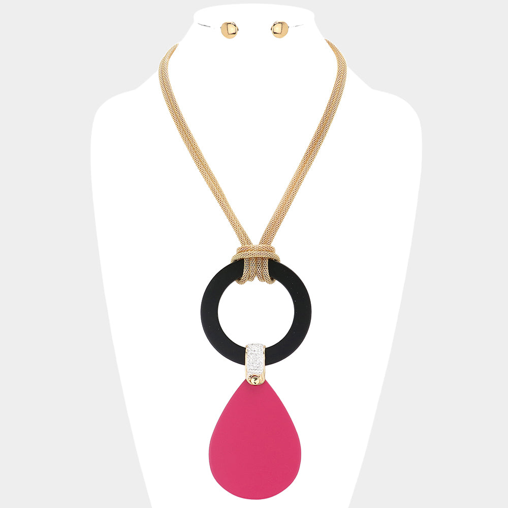 She's Outside (Available in three colors)